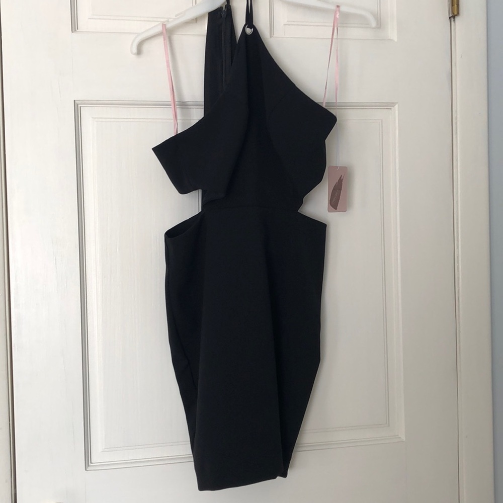 Little black dress.